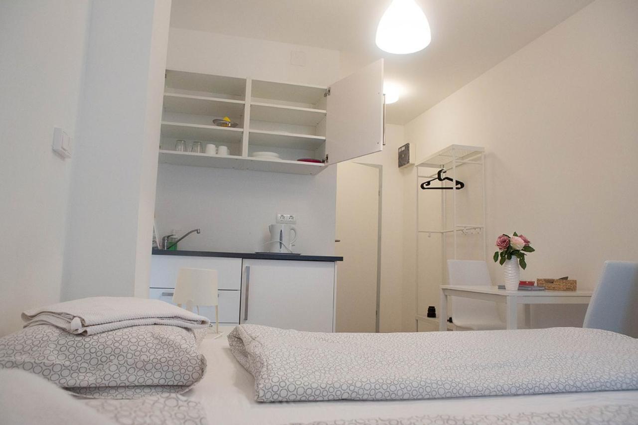 Betariel'Com Hauptbahnhof Apartment Viena Exterior foto